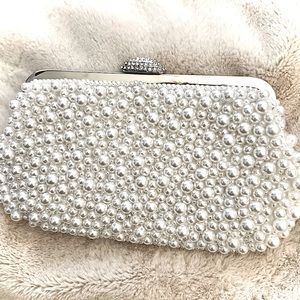 COPY - Women Pearl Clutch Elegant Formal Evening Bag